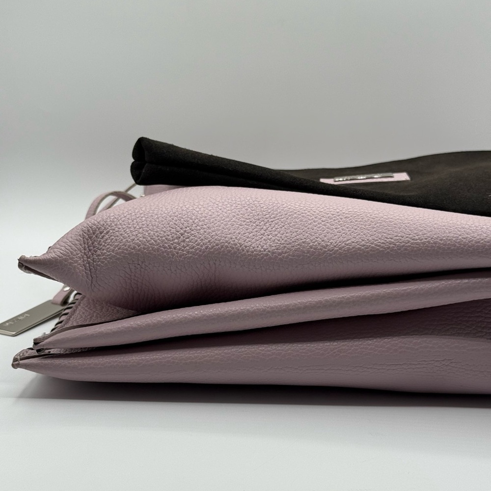 Woman's Elegant Business Leather Shoulder Pink Bag - Crafted by Ripani - Picture 6 of 16